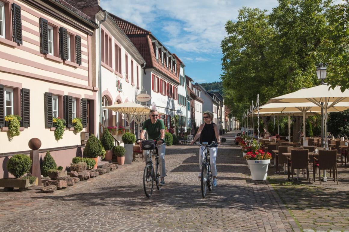 Altstadthotel Marktheidenfeld Exterior photo