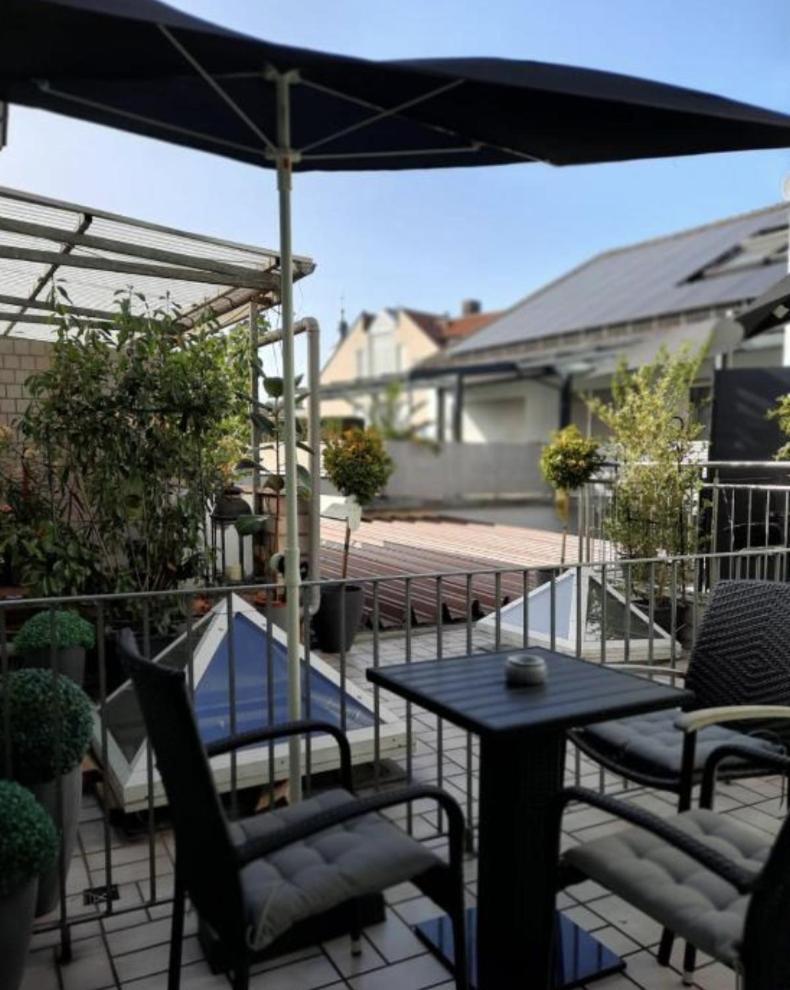 Altstadthotel Marktheidenfeld Exterior photo
